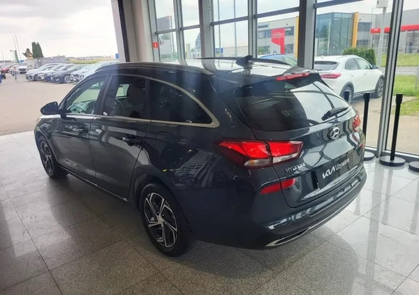 Hyundai I30 cena 81900 przebieg: 62300, rok produkcji 2021 z Starachowice małe 92